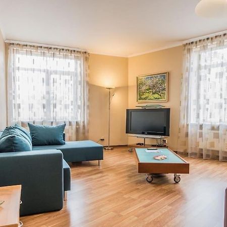 Old Town Apartment Next To Saint Peter'S Church Riga Exteriör bild