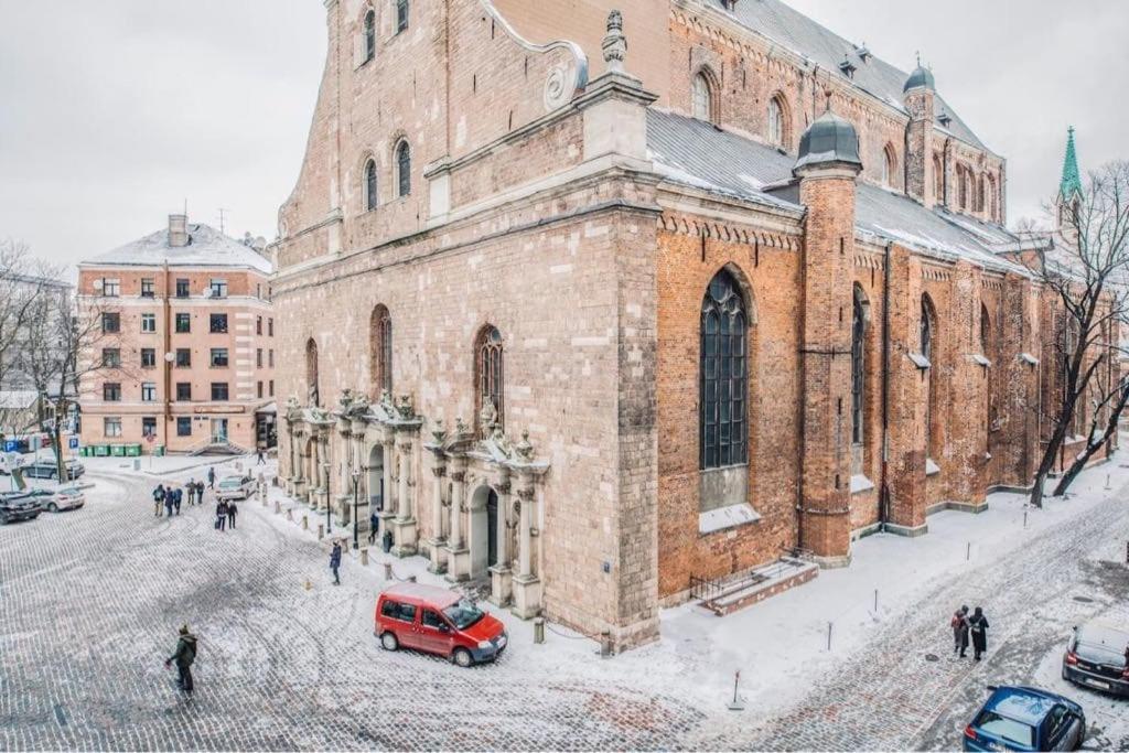 Old Town Apartment Next To Saint Peter'S Church Riga Exteriör bild