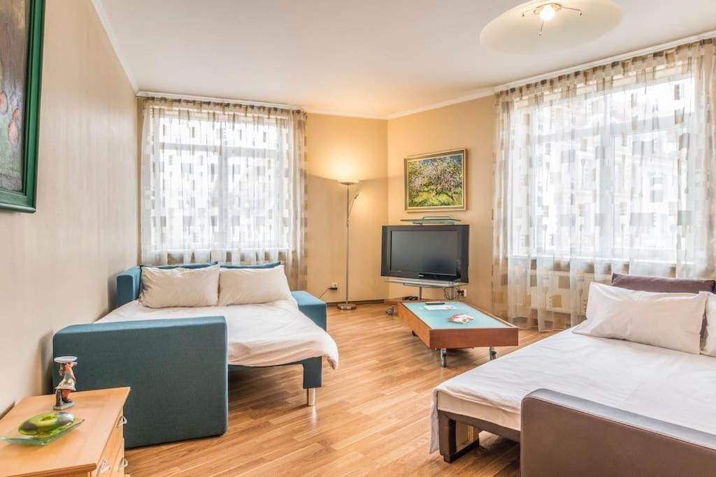 Old Town Apartment Next To Saint Peter'S Church Riga Exteriör bild