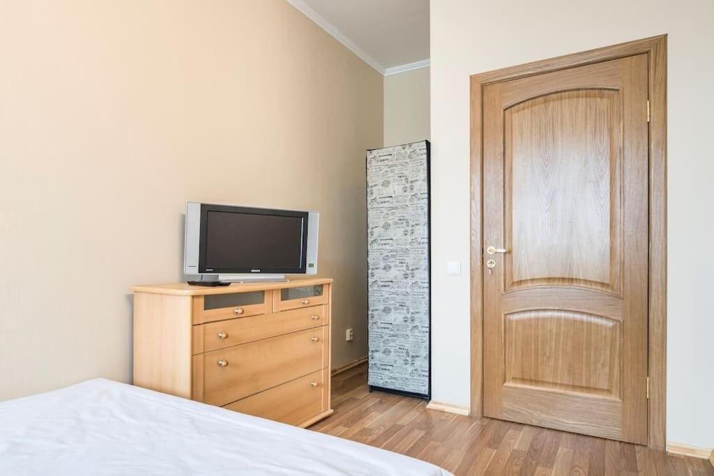 Old Town Apartment Next To Saint Peter'S Church Riga Exteriör bild