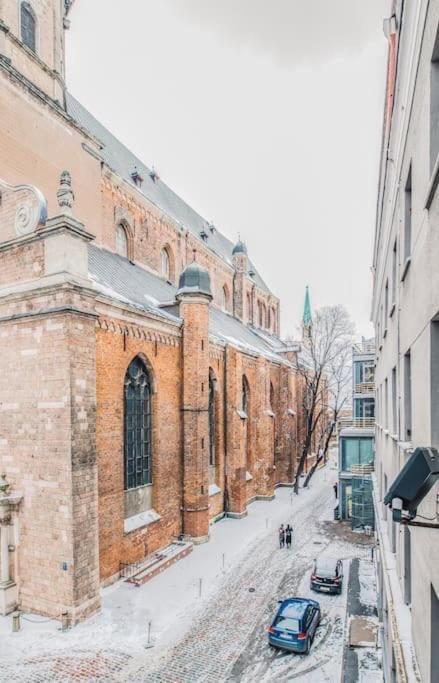 Old Town Apartment Next To Saint Peter'S Church Riga Exteriör bild